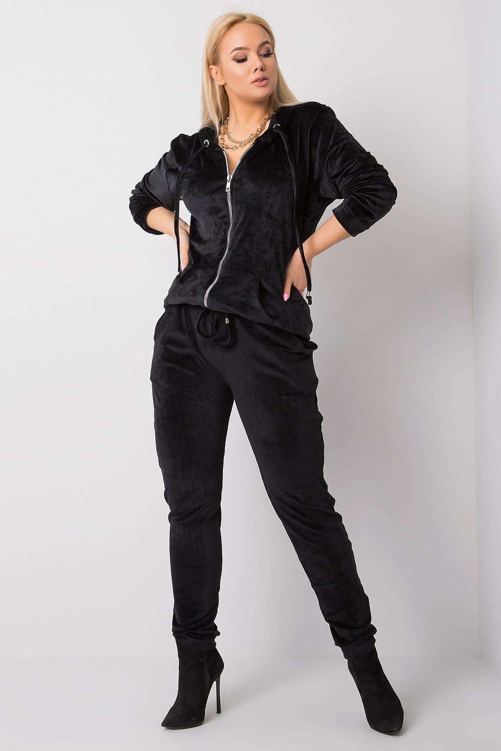  Plus size set model 171045 Relevance 
