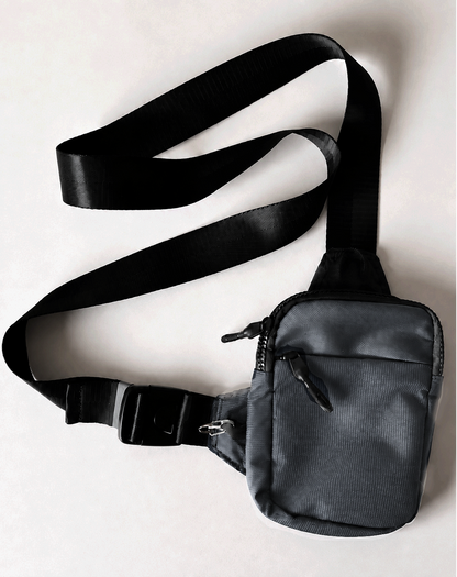 Crossbody bag för värdesaker, grå